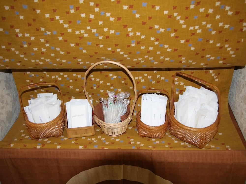 Miyajima Hotel New Kotobuki Хатсукаичи Екстериор снимка