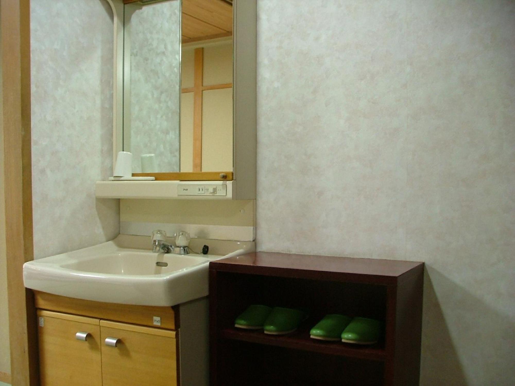 Miyajima Hotel New Kotobuki Хатсукаичи Екстериор снимка